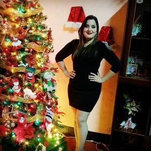 Meet your Posher, Ana kelly